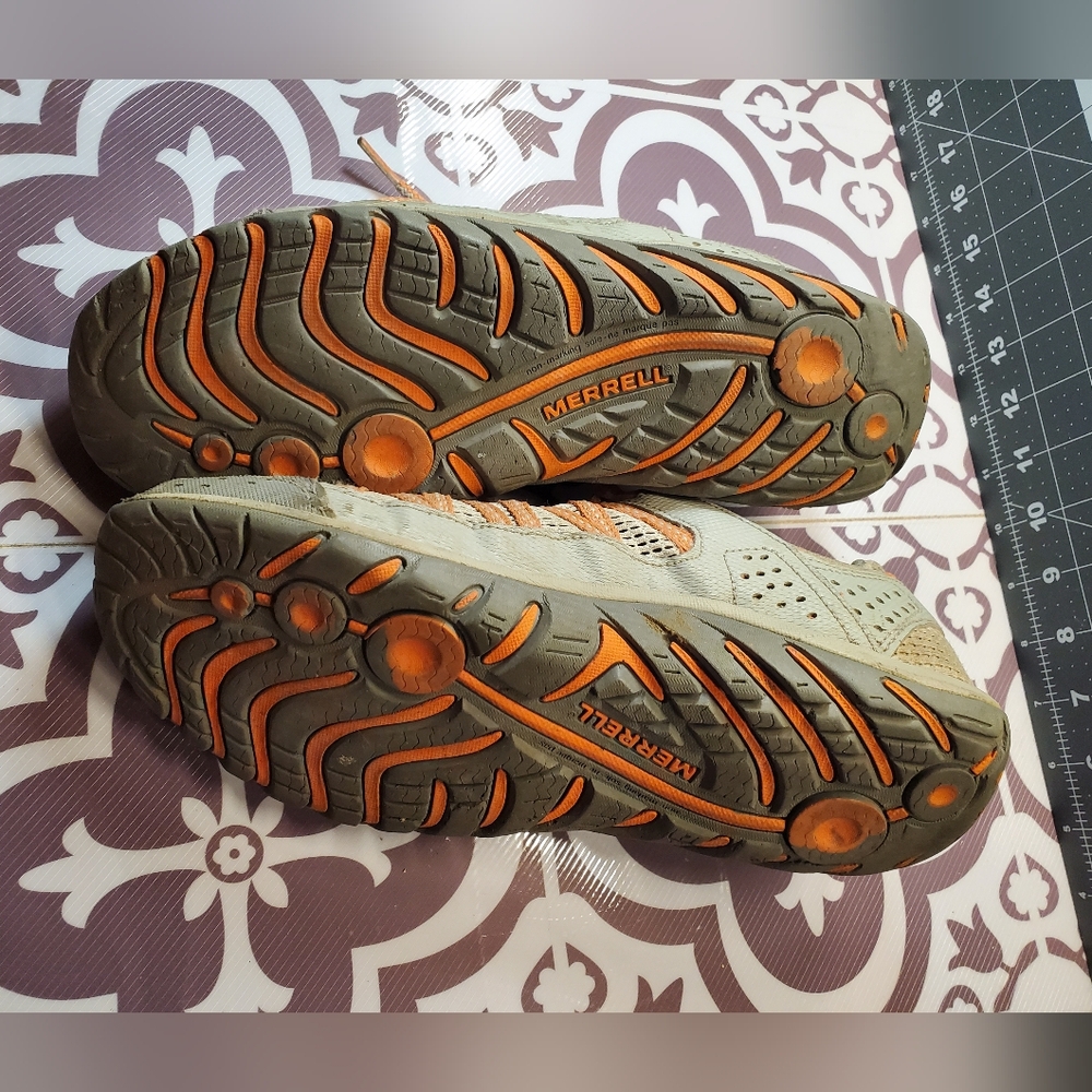 Merrill tennis shoes - Picture 3 of 3